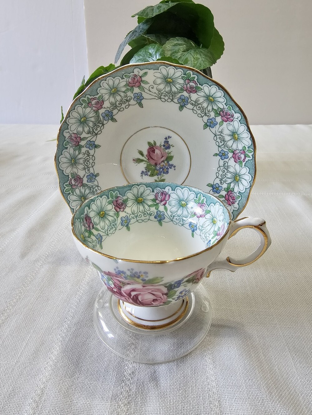 Vintage Rosina England Bone China Floral Teacup & Saucer Gold Trim